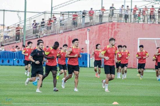  巴黎青训小将连续三场建功  